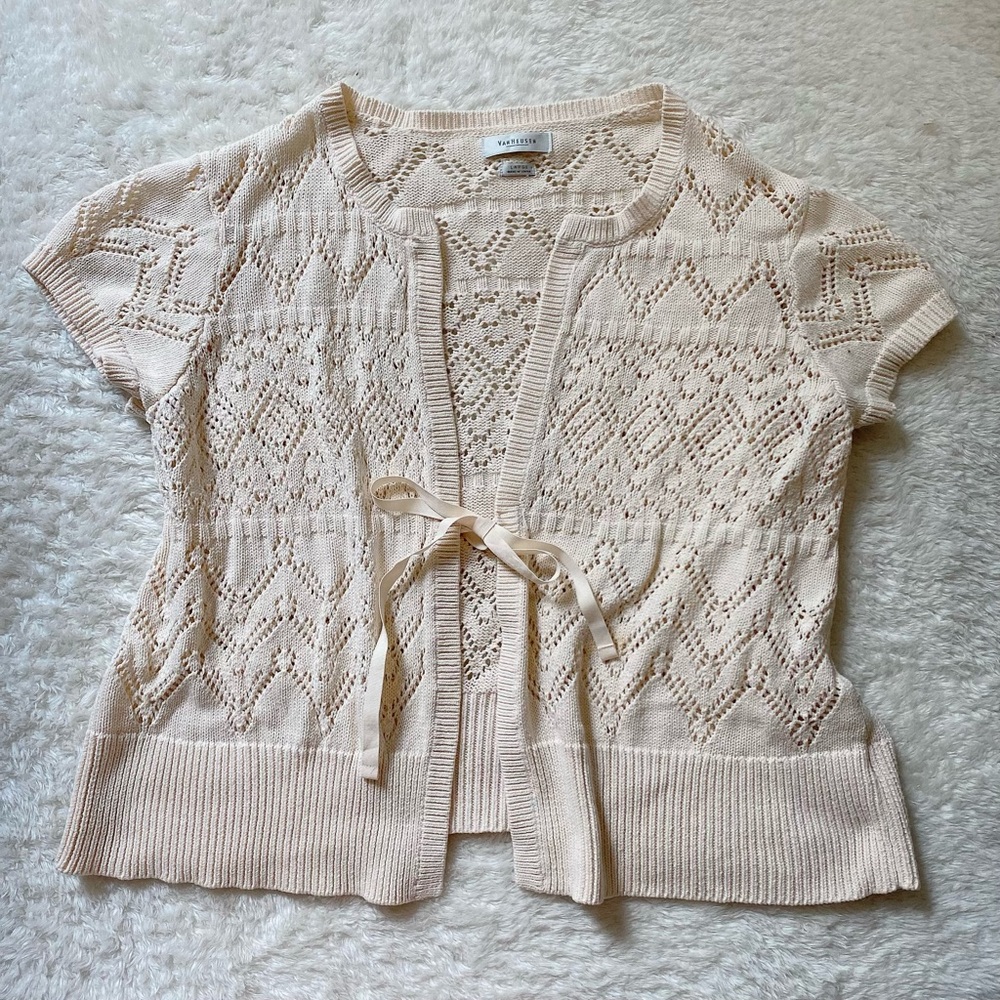 Cottagecore Y2k crochet ribbon closure sweater cardigan from van heusen